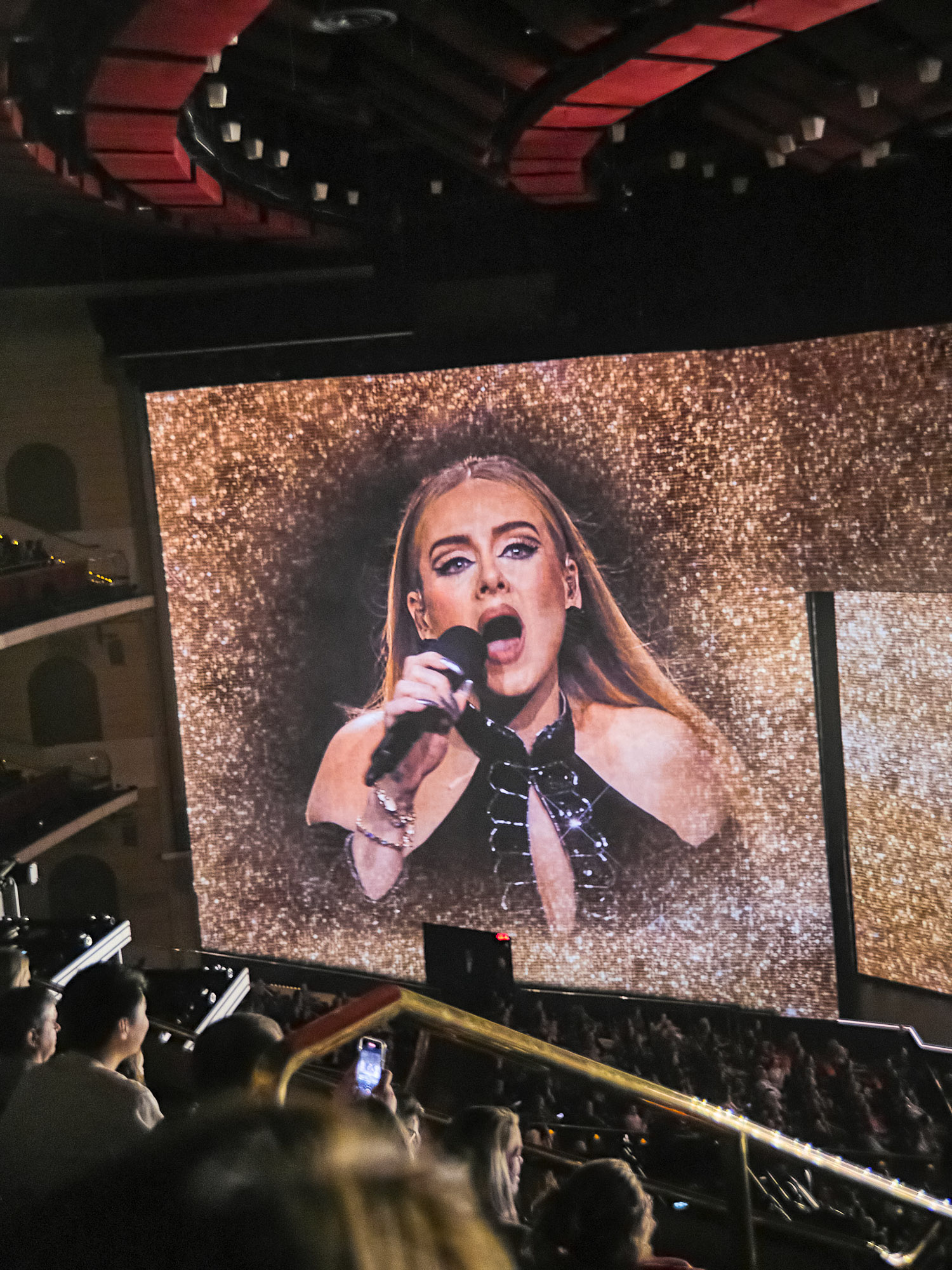 Adele Returns For Amazing Las Vegas Residency